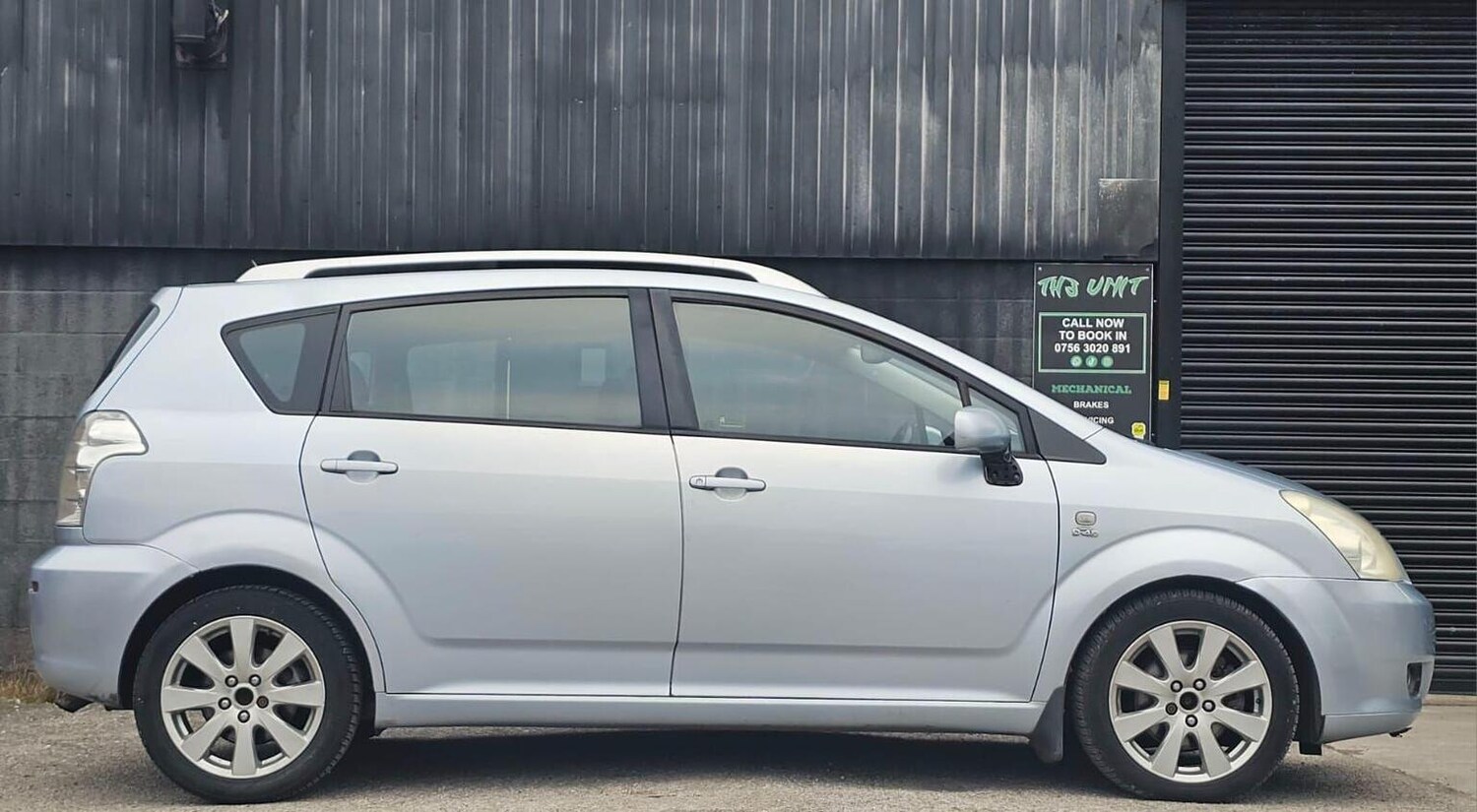 Used Toyota Corolla Verso 2005 for sale - 77906440: Photo 9