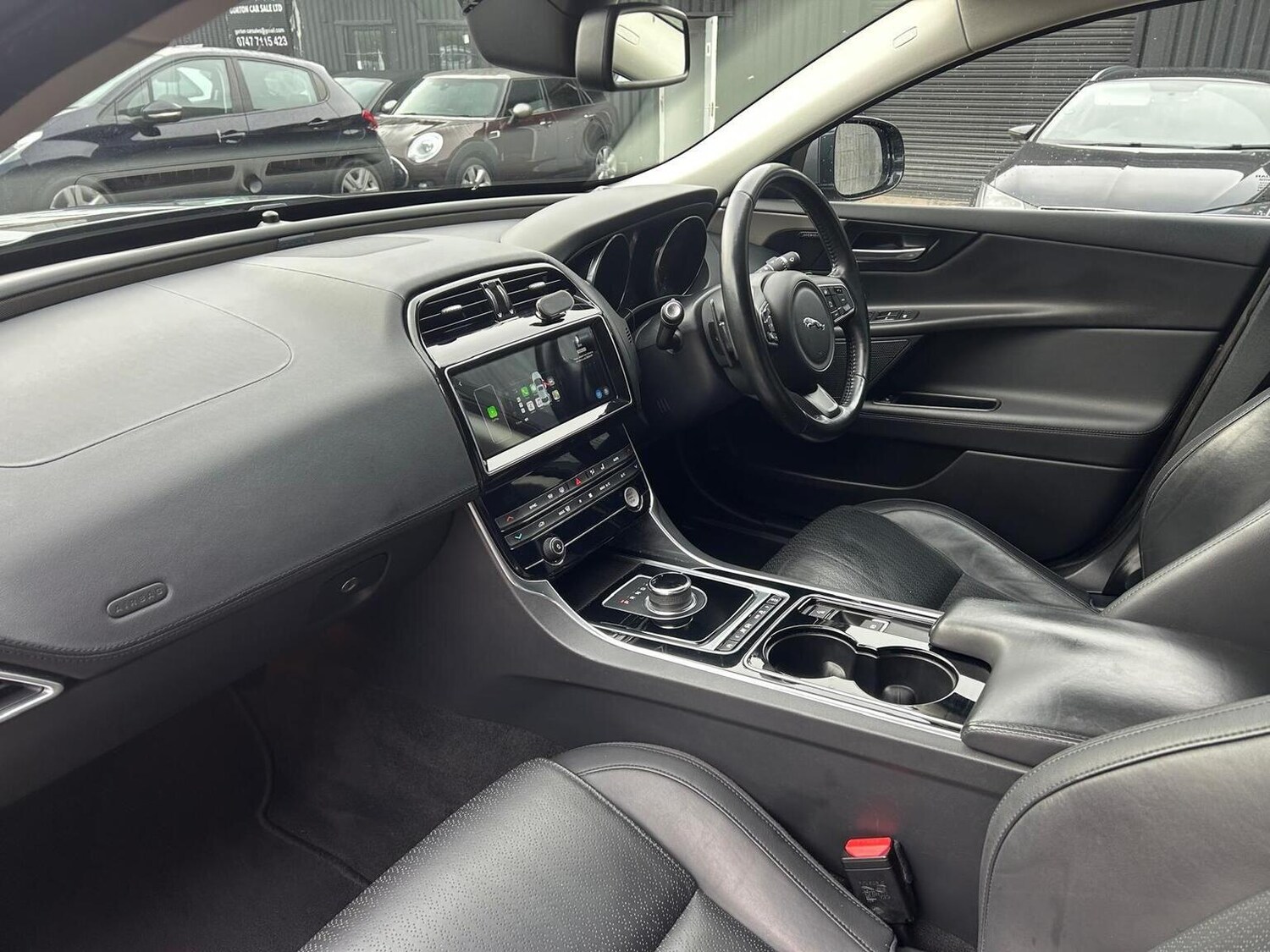 Used Jaguar XE 2017 for sale - 77906426: Photo 10