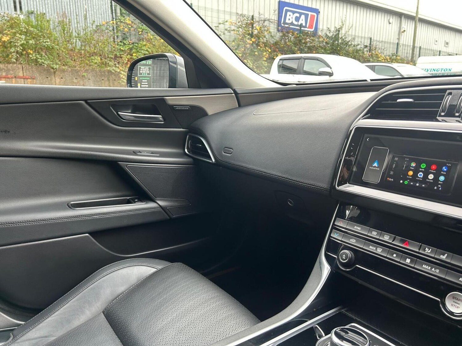 Used Jaguar XE 2017 for sale - 77906426: Photo 13