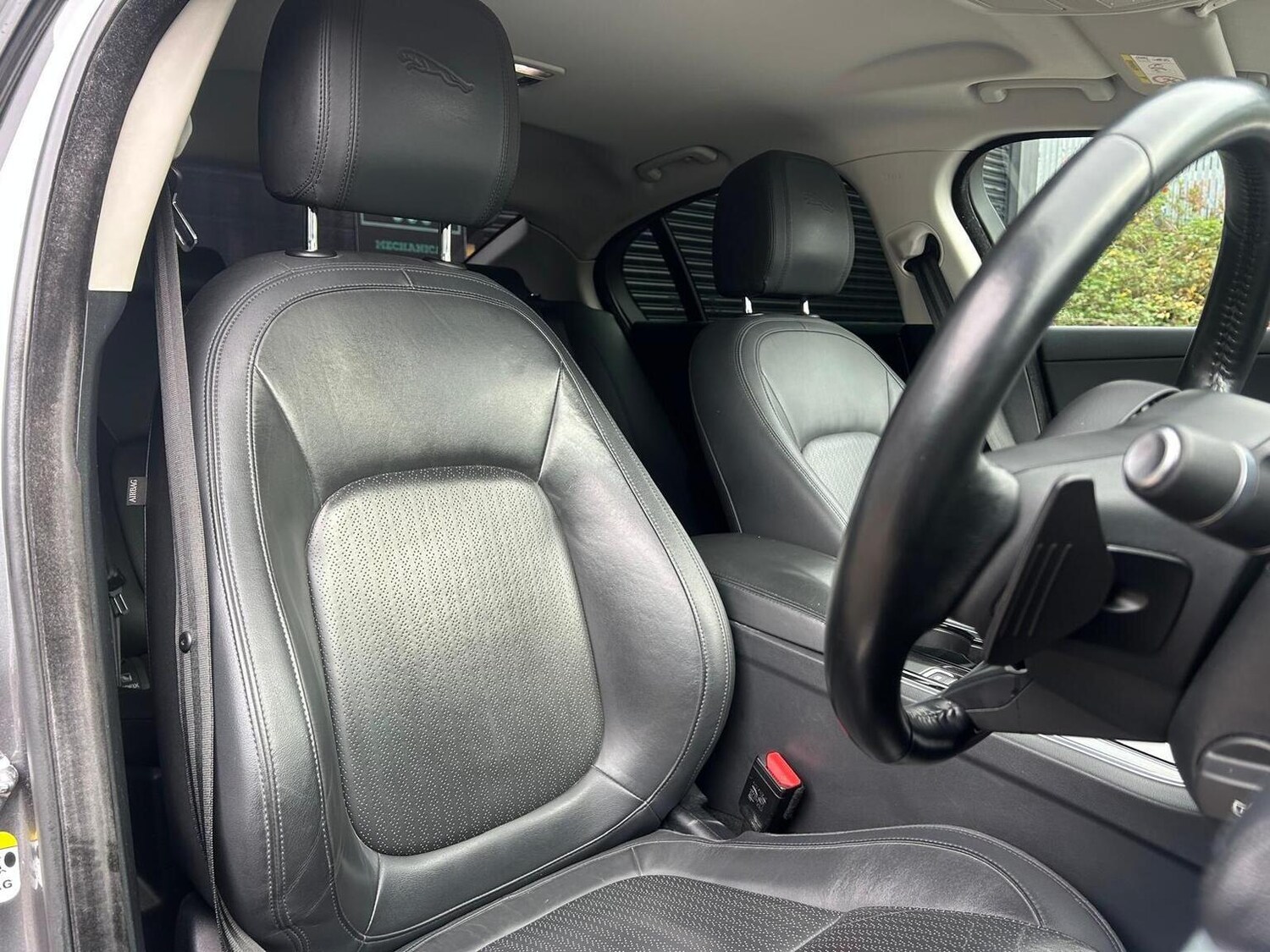 Used Jaguar XE 2017 for sale - 77906426: Photo 14