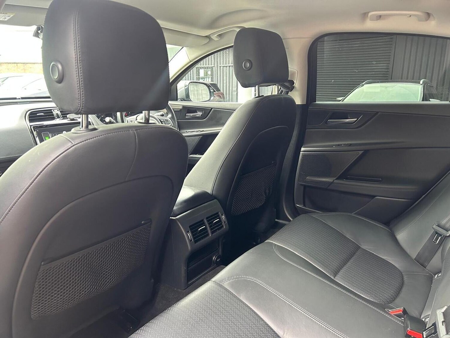 Used Jaguar XE 2017 for sale - 77906426: Photo 16