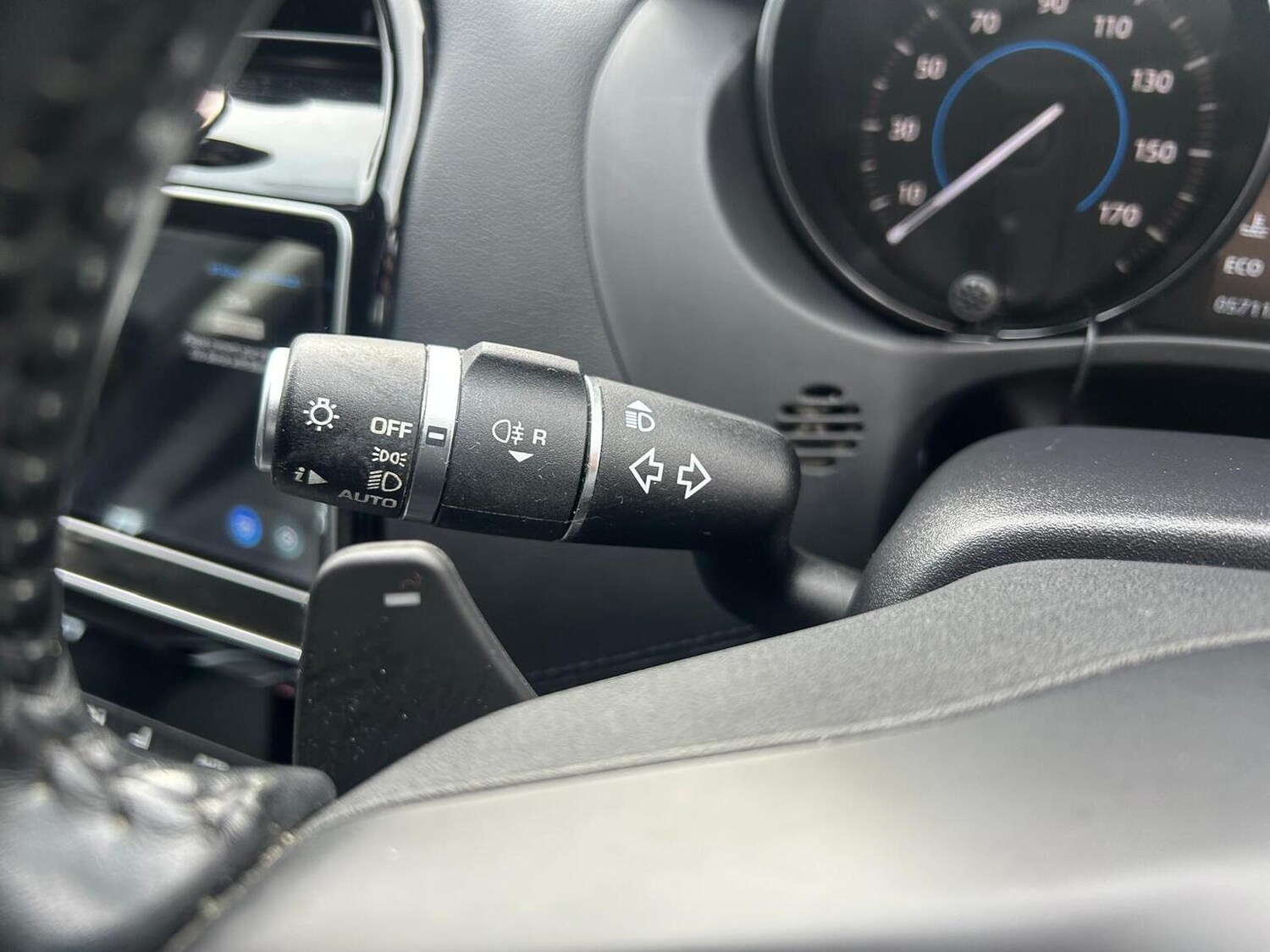 Used Jaguar XE 2017 for sale - 77906426: Photo 21