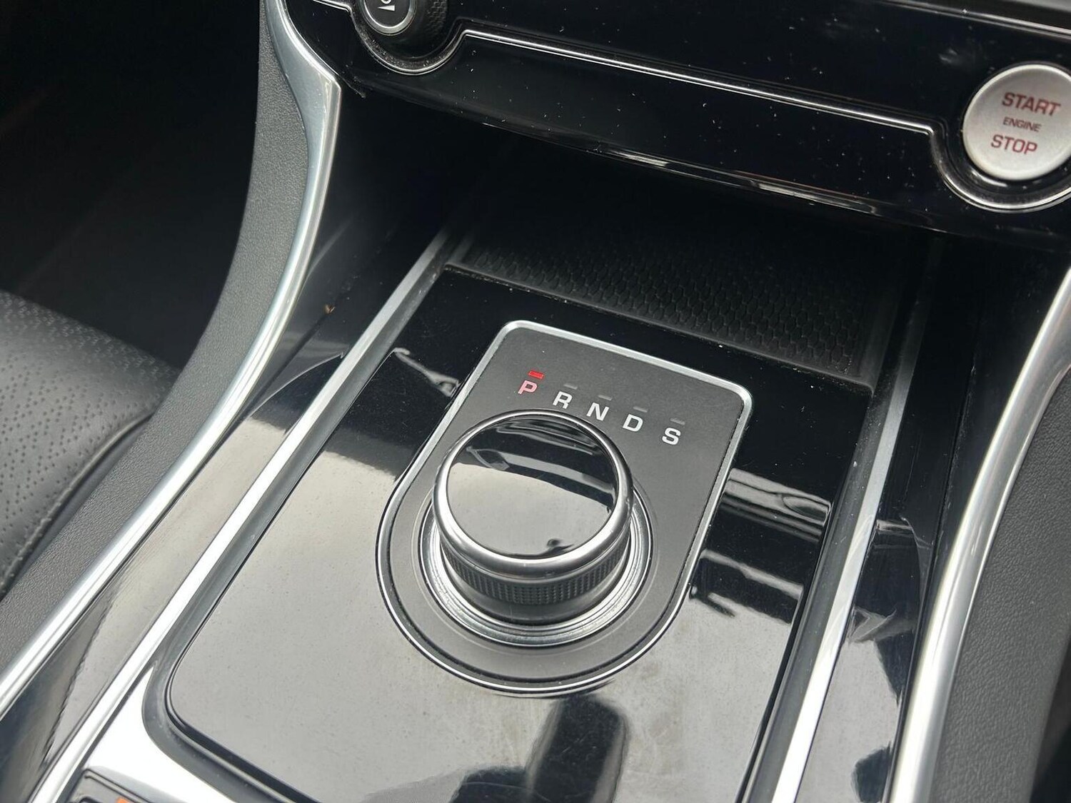 Used Jaguar XE 2017 for sale - 77906426: Photo 26