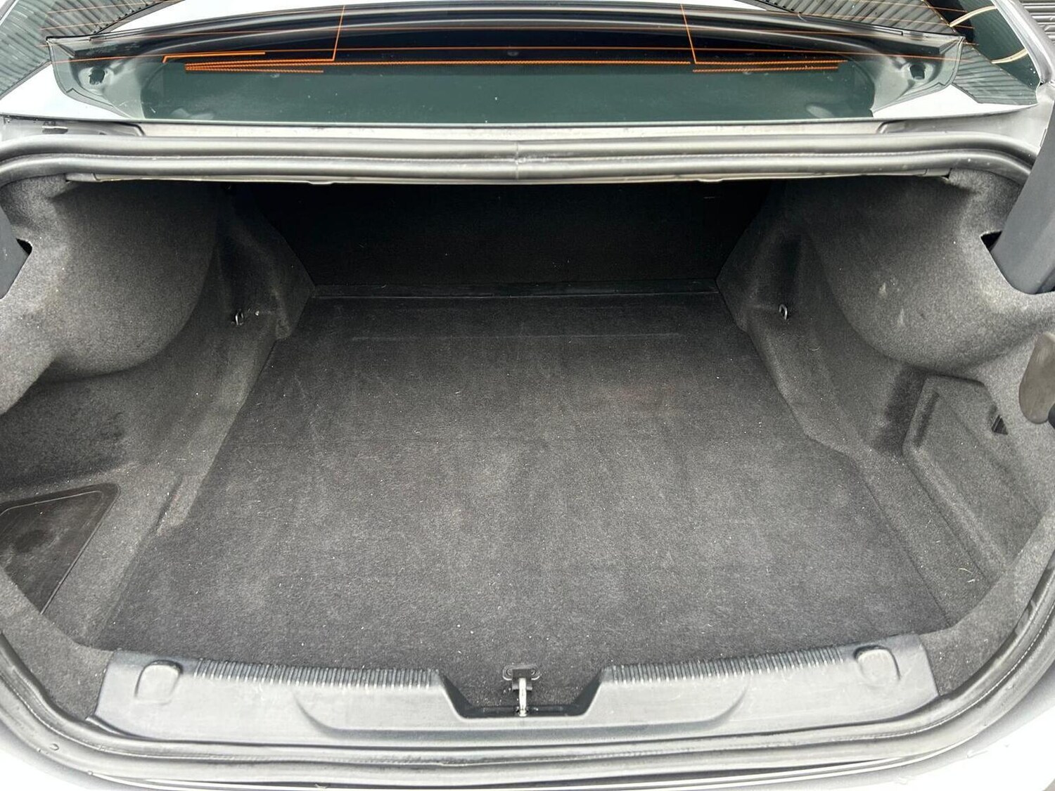 Used Jaguar XE 2017 for sale - 77906426: Photo 42