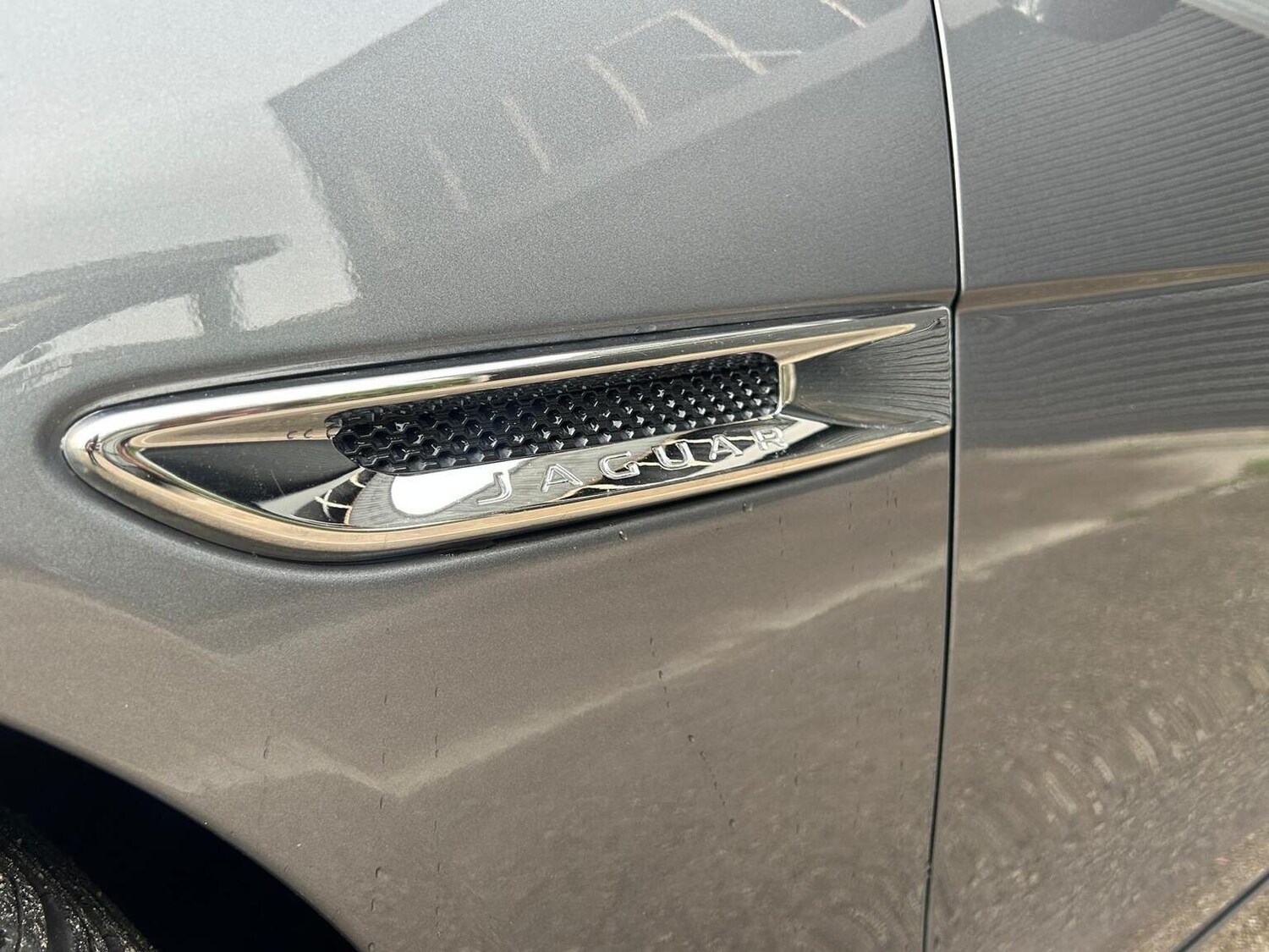 Used Jaguar XE 2017 for sale - 77906426: Photo 53