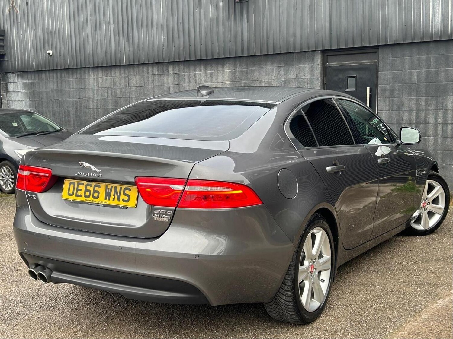 Used Jaguar XE 2017 for sale - 77906426: Photo 9