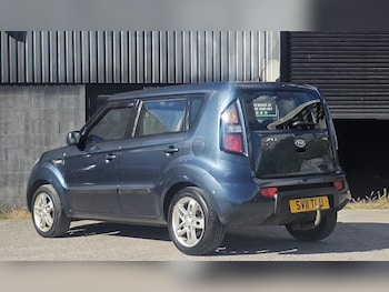 Used Kia Soul 2011 for sale - 79372080: Photo
