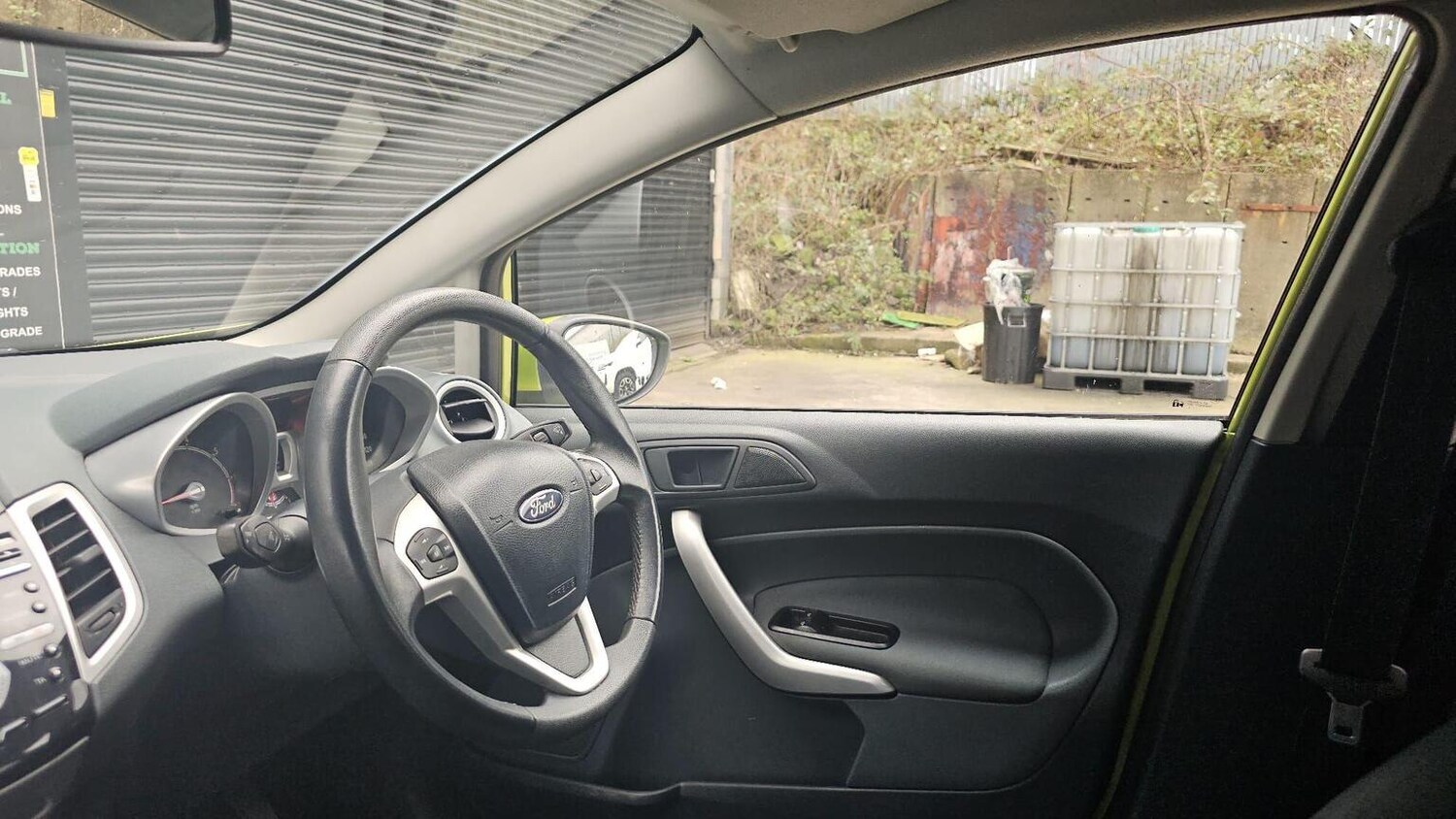 Used Ford Fiesta 2011 for sale - 77906404: Photo 13