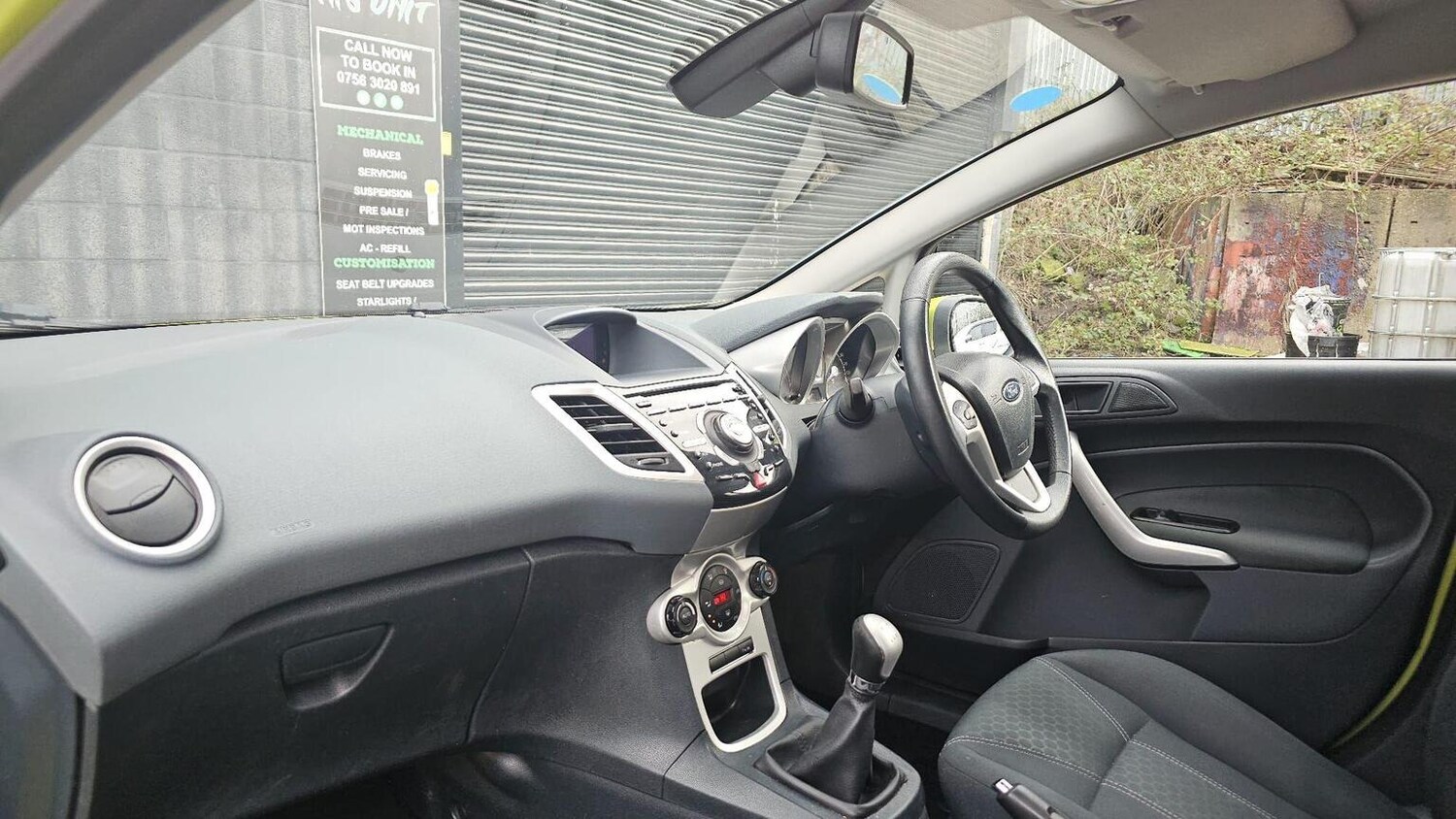 Used Ford Fiesta 2011 for sale - 77906404: Photo 18