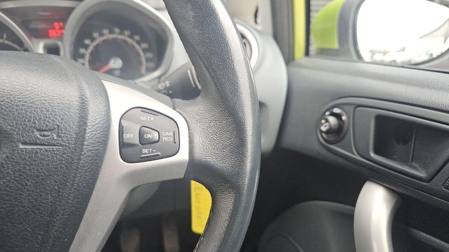 Used Ford Fiesta 2011 for sale - 77906404: Photo 33