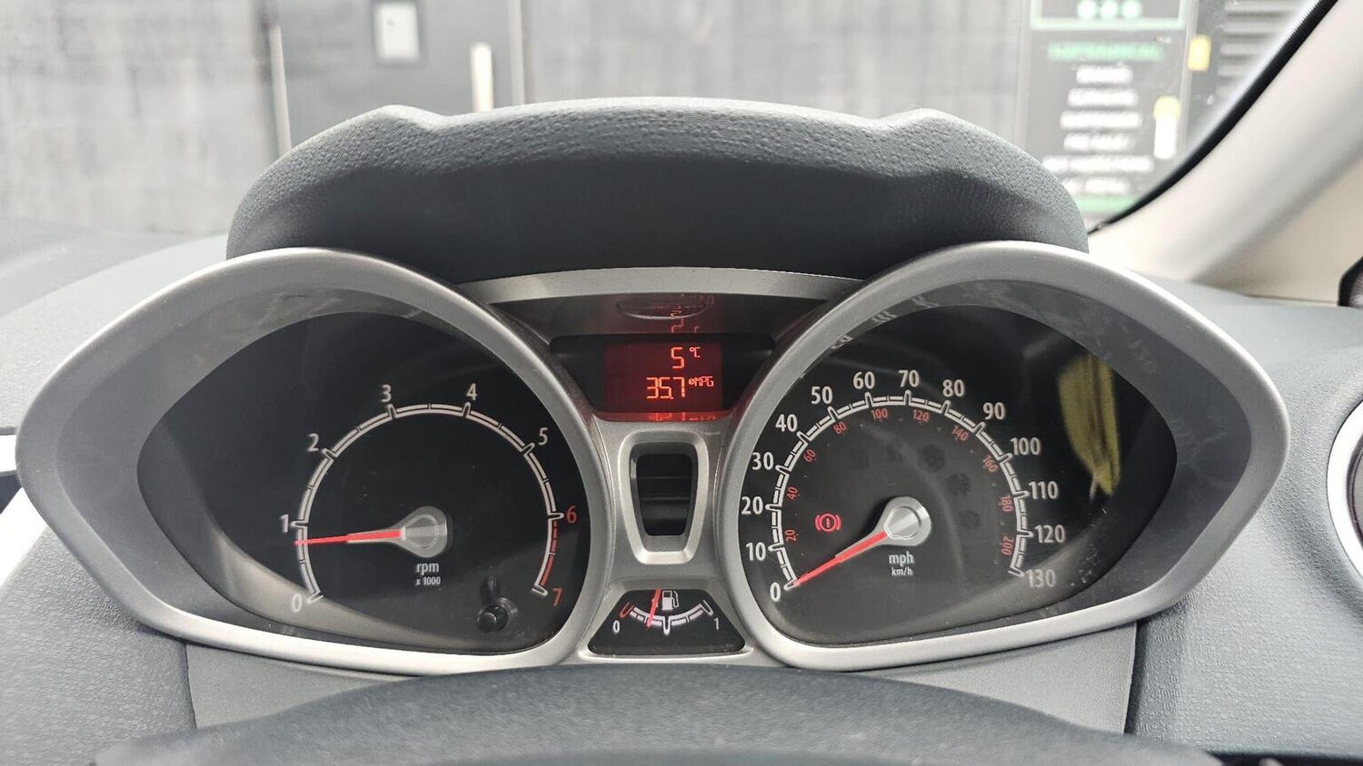 Used Ford Fiesta 2011 for sale - 77906404: Photo 39