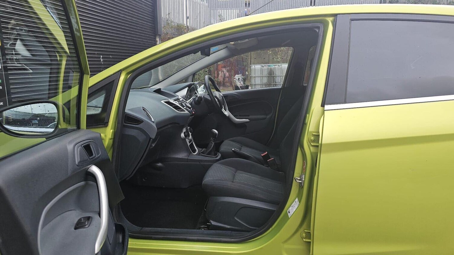 Used Ford Fiesta 2011 for sale - 77906404: Photo 43