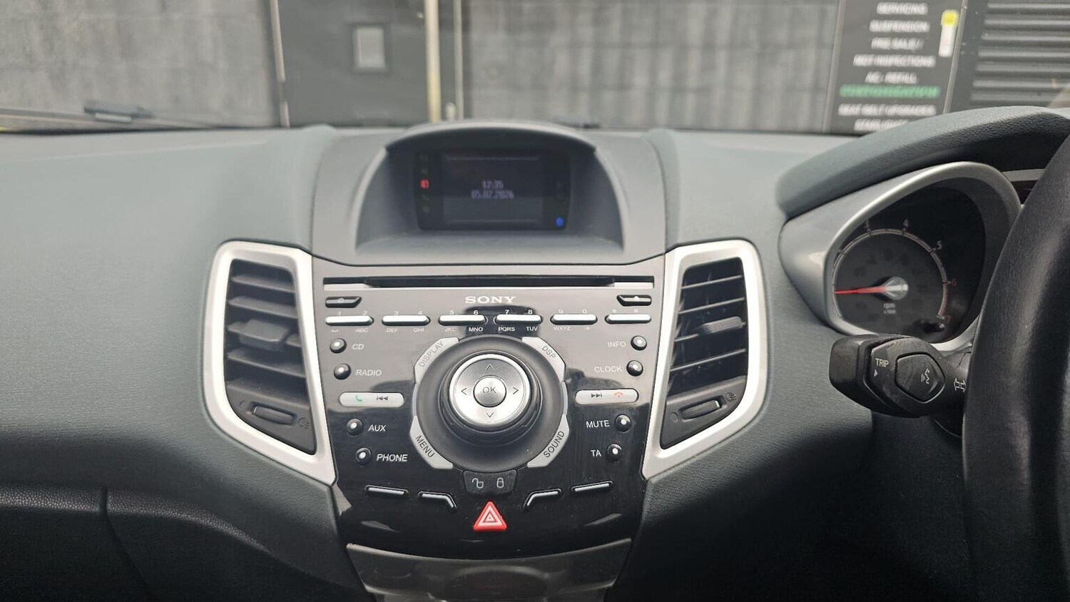 Used Ford Fiesta 2011 for sale - 77906404: Photo 45