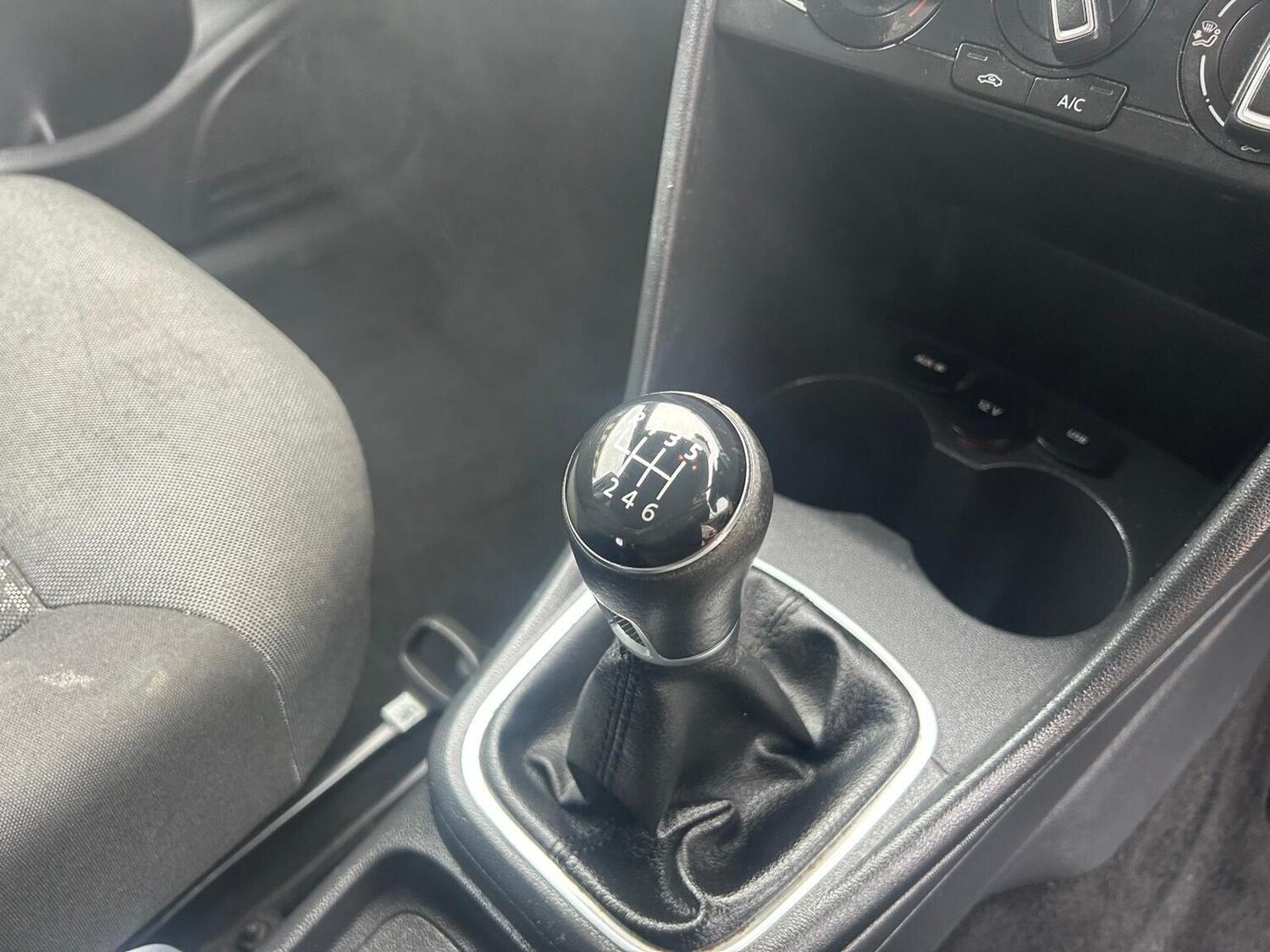 Used Volkswagen Polo 2015 for sale - 77906413: Photo 12