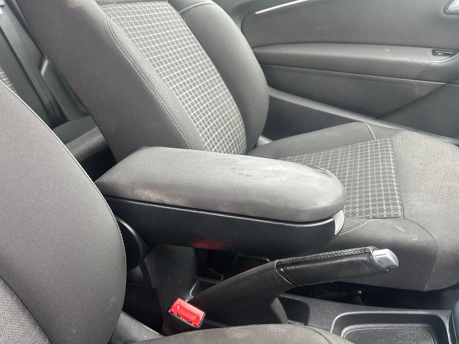 Used Volkswagen Polo 2015 for sale - 77906413: Photo 16