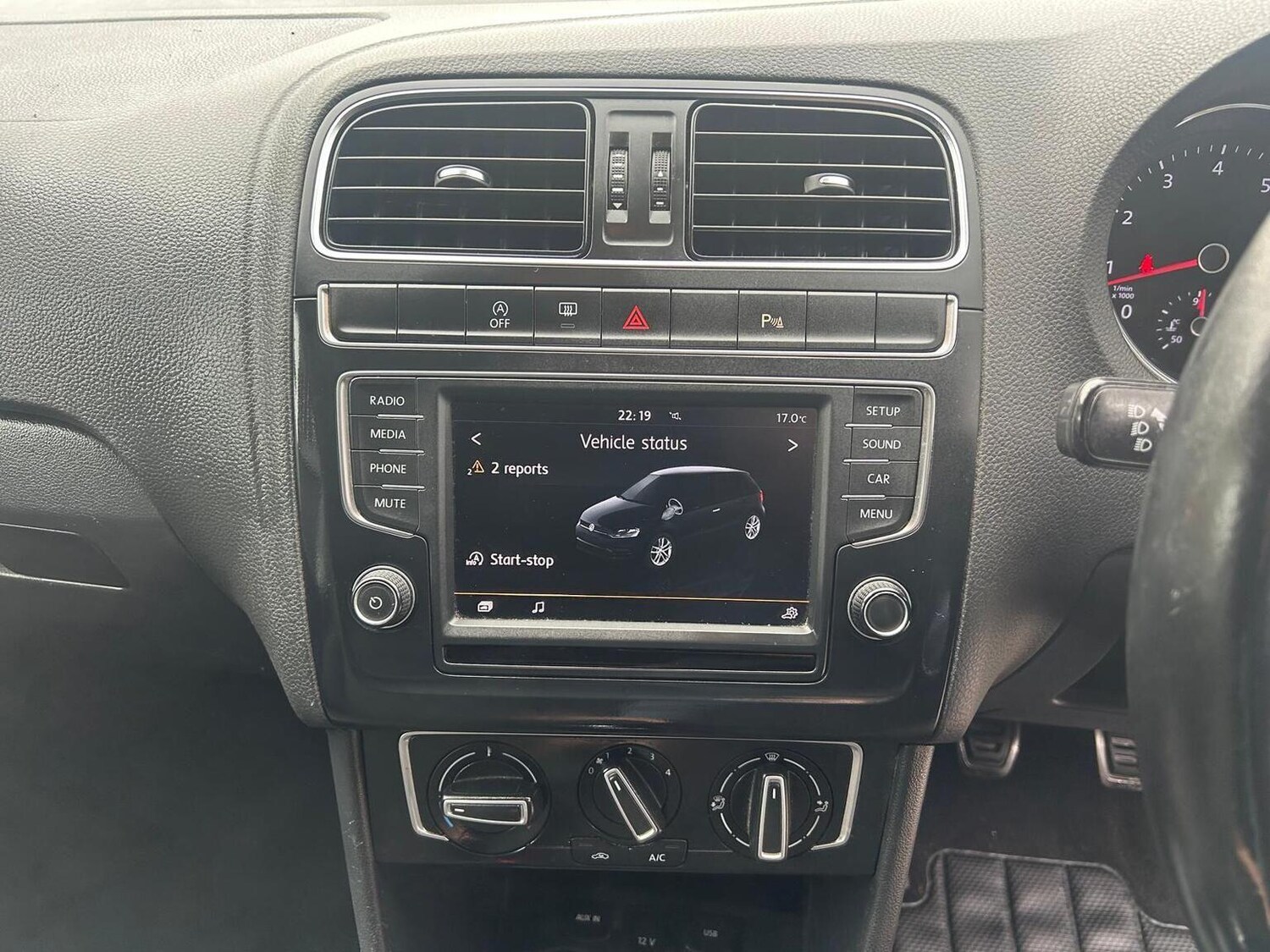 Used Volkswagen Polo 2015 for sale - 77906413: Photo 34