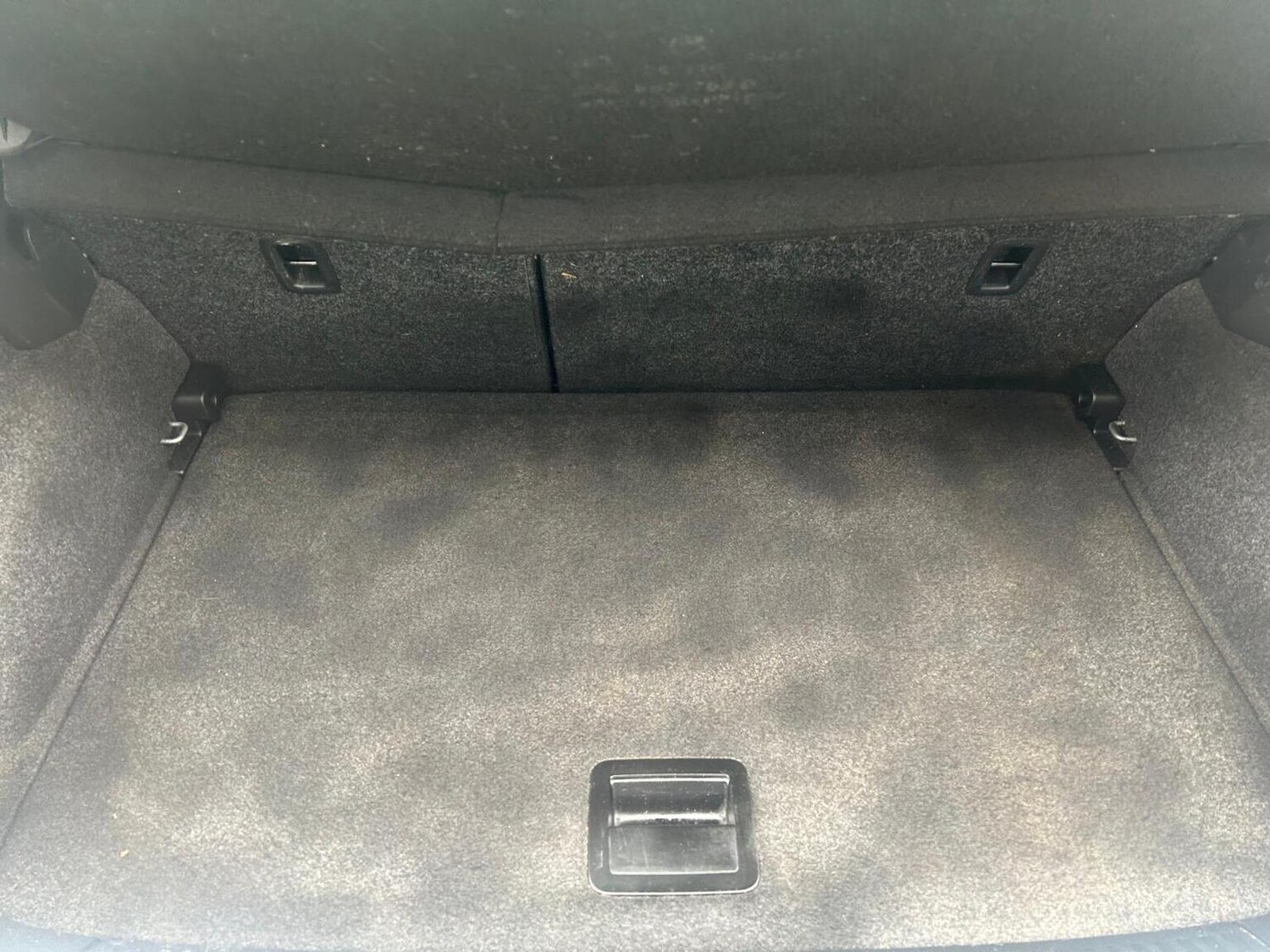 Used Volkswagen Polo 2015 for sale - 77906413: Photo 37