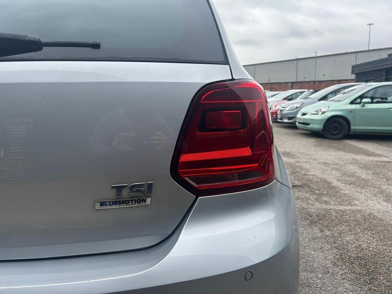 Used Volkswagen Polo 2015 for sale - 77906413: Photo 46
