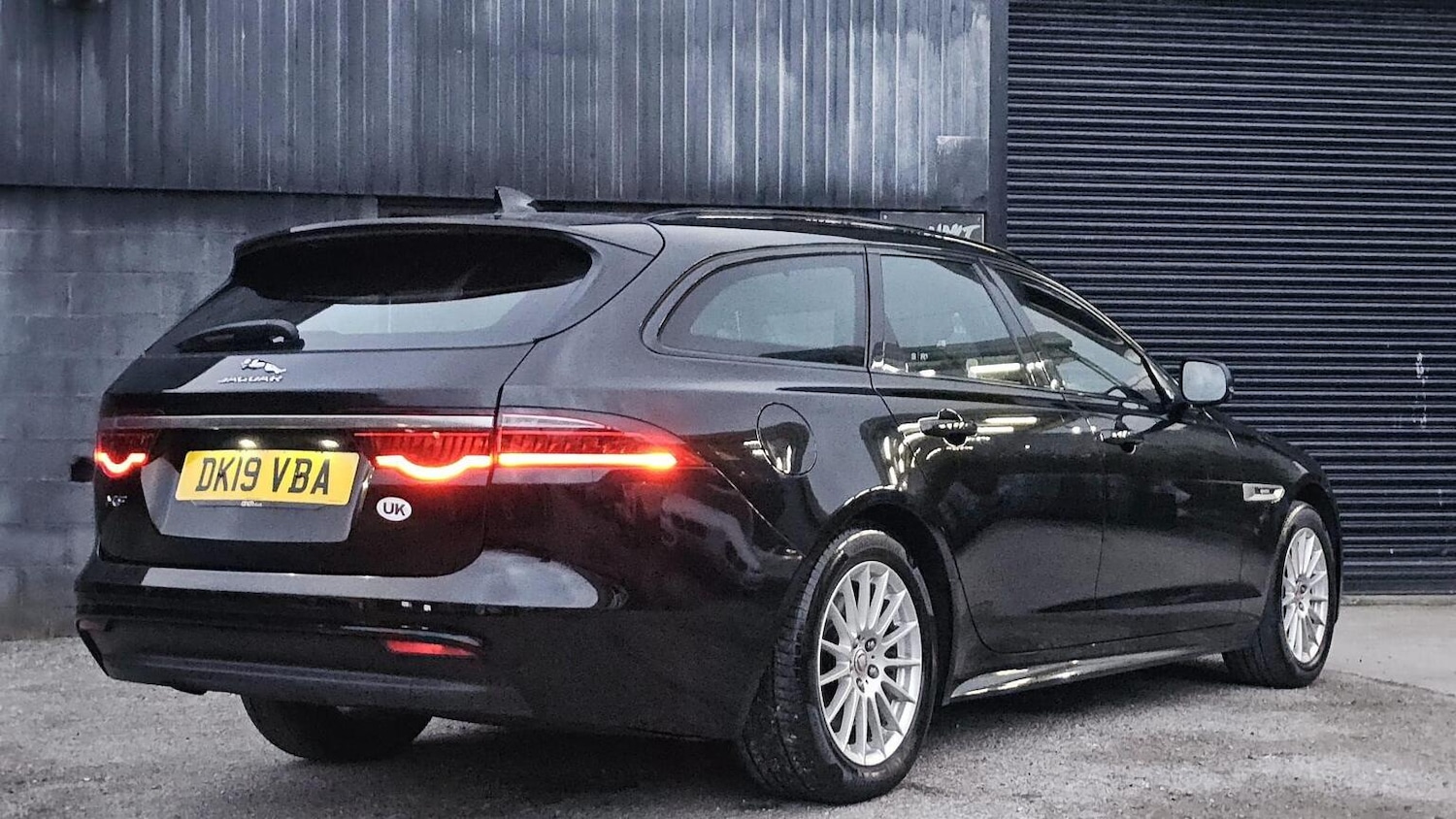 Used Jaguar XF 2019 for sale - 77906465: Photo 11