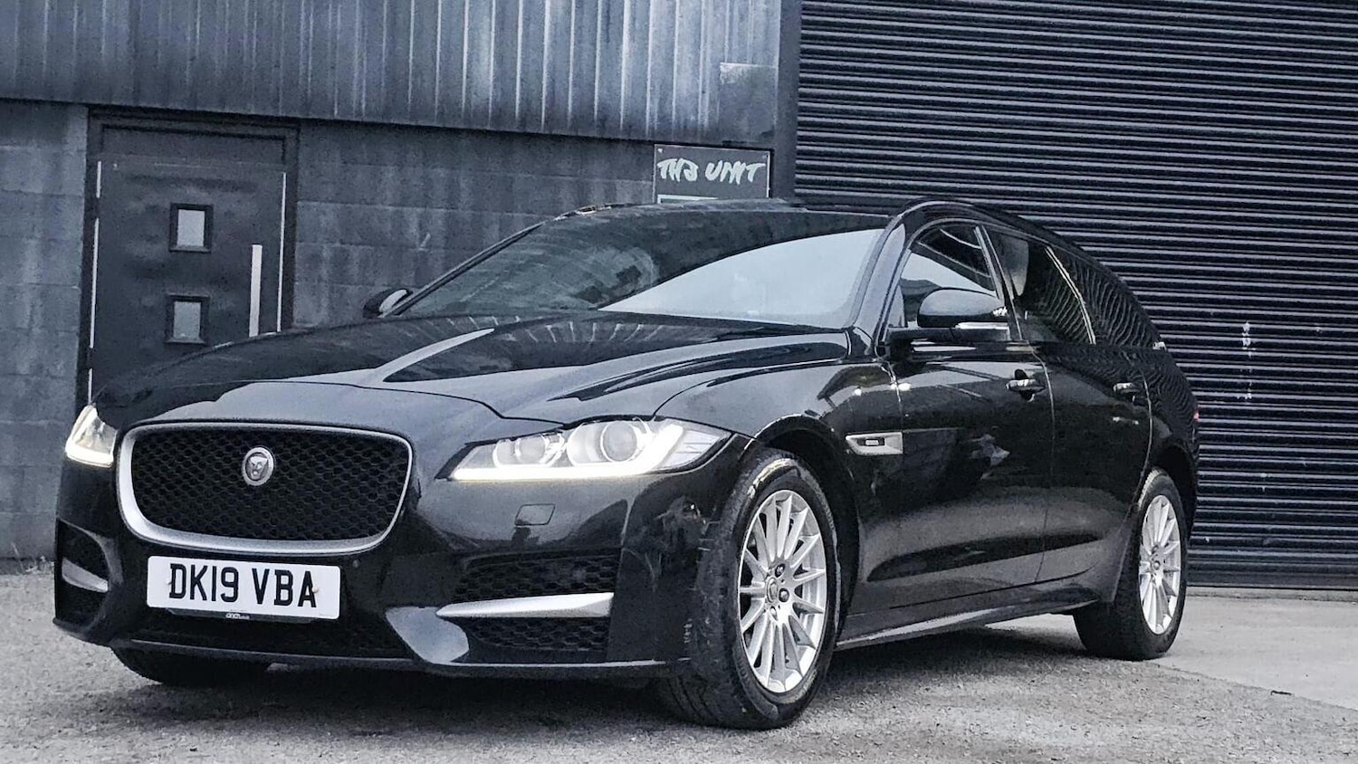 Used Jaguar XF 2019 for sale - 77906465: Photo 3
