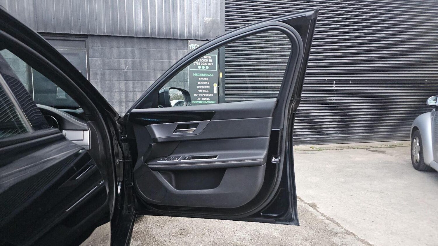 Used Jaguar XF 2019 for sale - 77906465: Photo 34