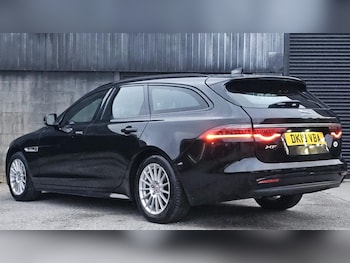 Used Jaguar XF 2019 for sale - 77906465: Photo