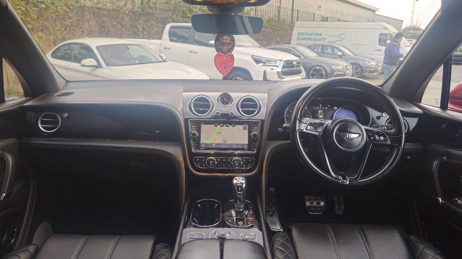 Used Bentley Bentayga 2018 for sale - 77906392: Photo 10