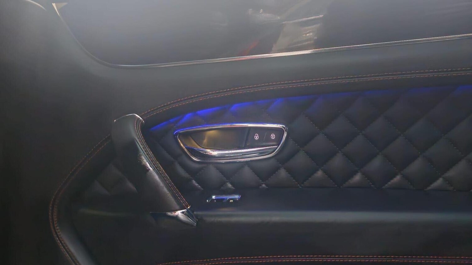 Used Bentley Bentayga 2018 for sale - 77906392: Photo 24