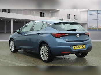 Used Vauxhall Astra 2016 for sale - 77991645: Photo