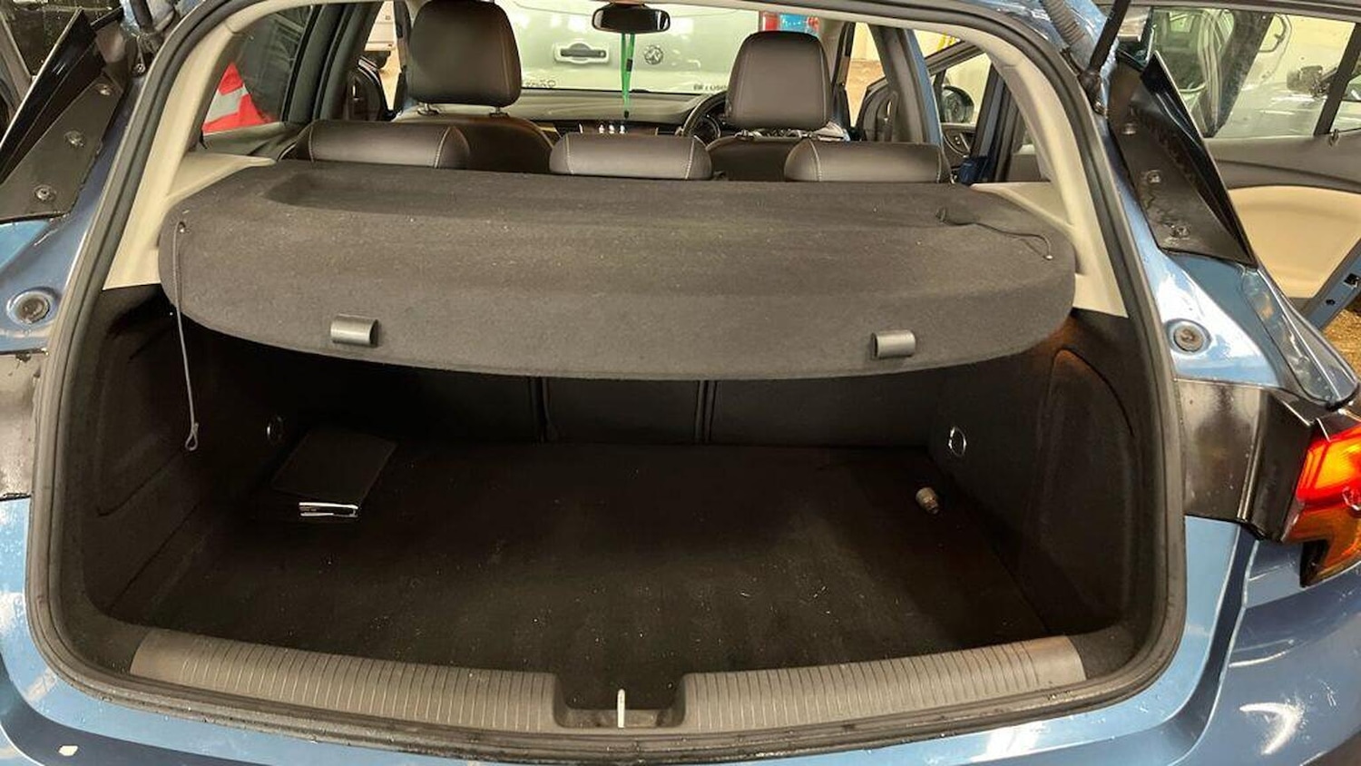 Used Vauxhall Astra 2016 for sale - 77991645: Photo 7