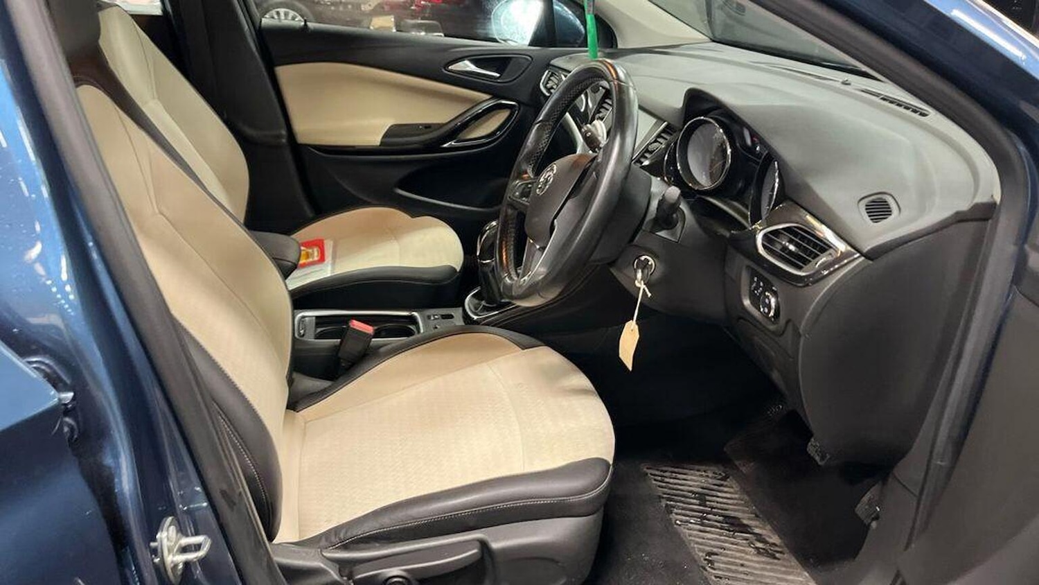 Used Vauxhall Astra 2016 for sale - 77991645: Photo 9