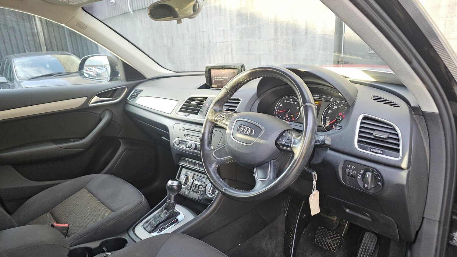 Used Audi Q3 2014 for sale - 77906385: Photo 13