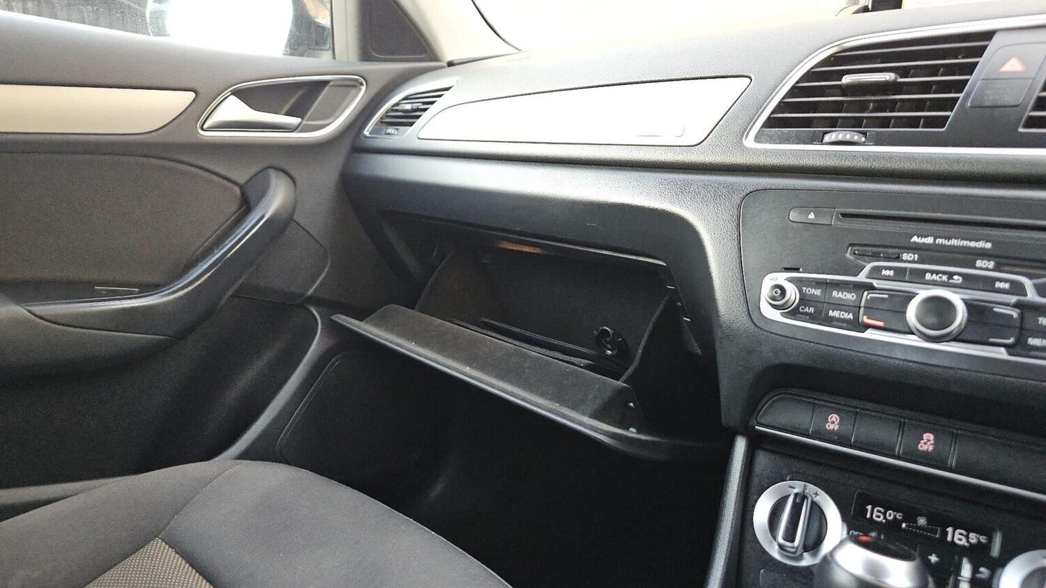 Used Audi Q3 2014 for sale - 77906385: Photo 16