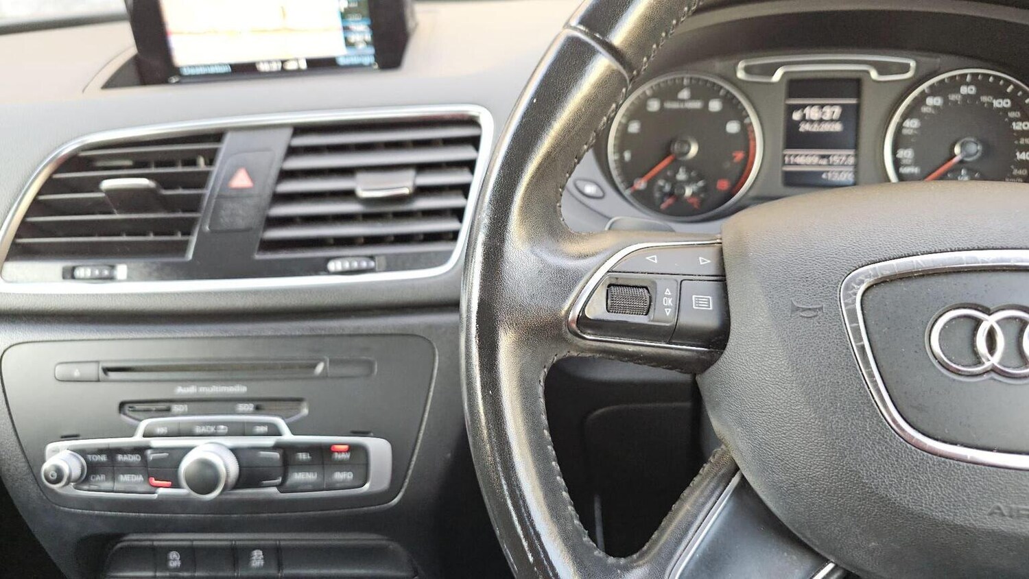 Used Audi Q3 2014 for sale - 77906385: Photo 28