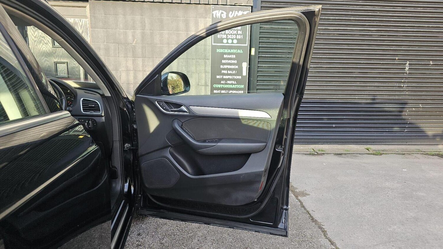 Used Audi Q3 2014 for sale - 77906385: Photo 32