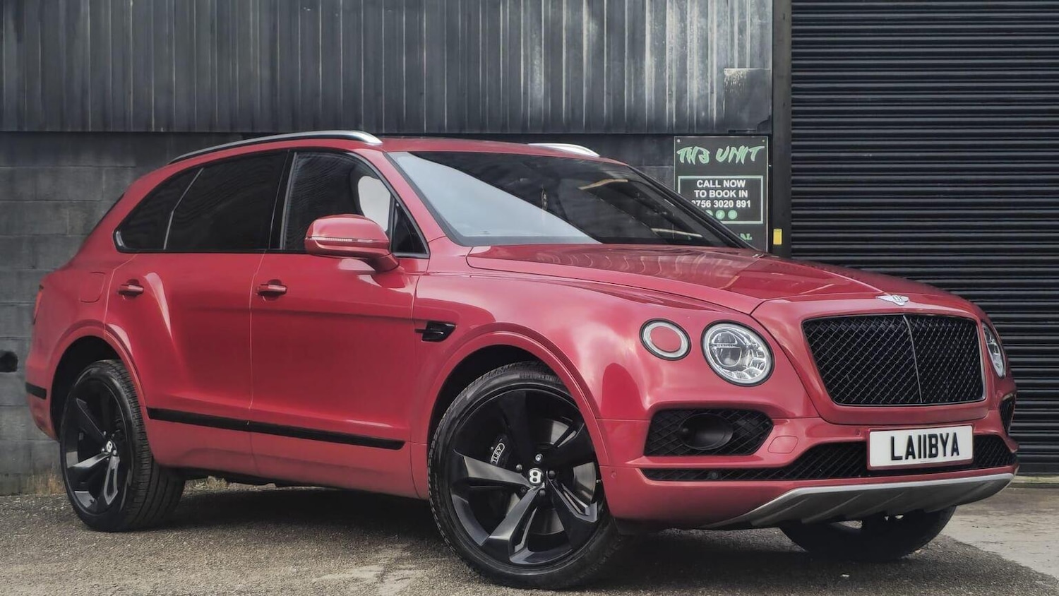 Used Bentley Bentayga 2018 for sale - 78213485: Photo 2