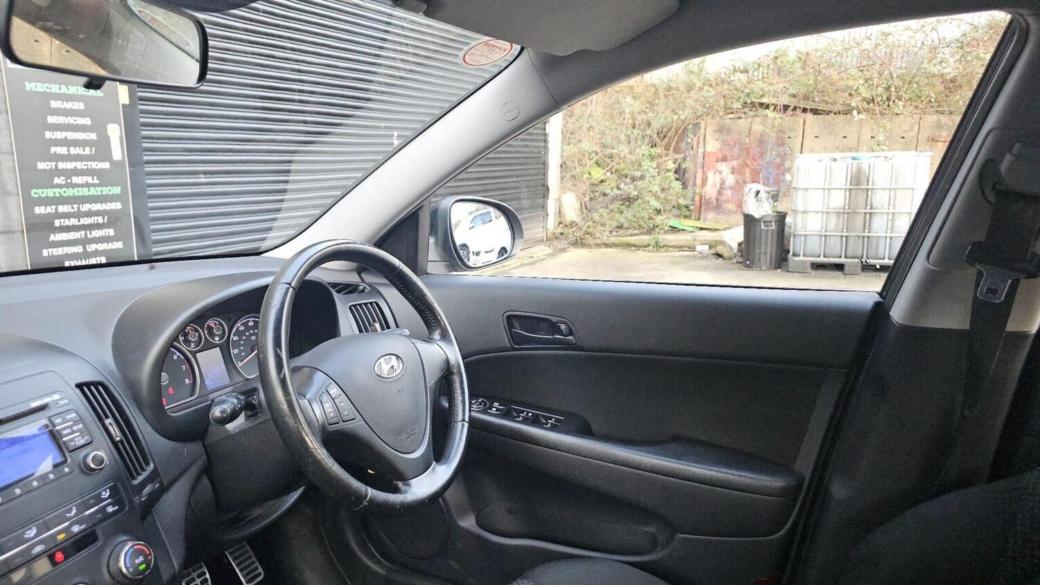 Used Hyundai i30 2010 for sale - 77906432: Photo 21