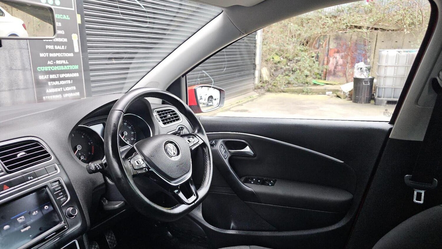 Used Volkswagen Polo 2016 for sale - 77906434: Photo 19