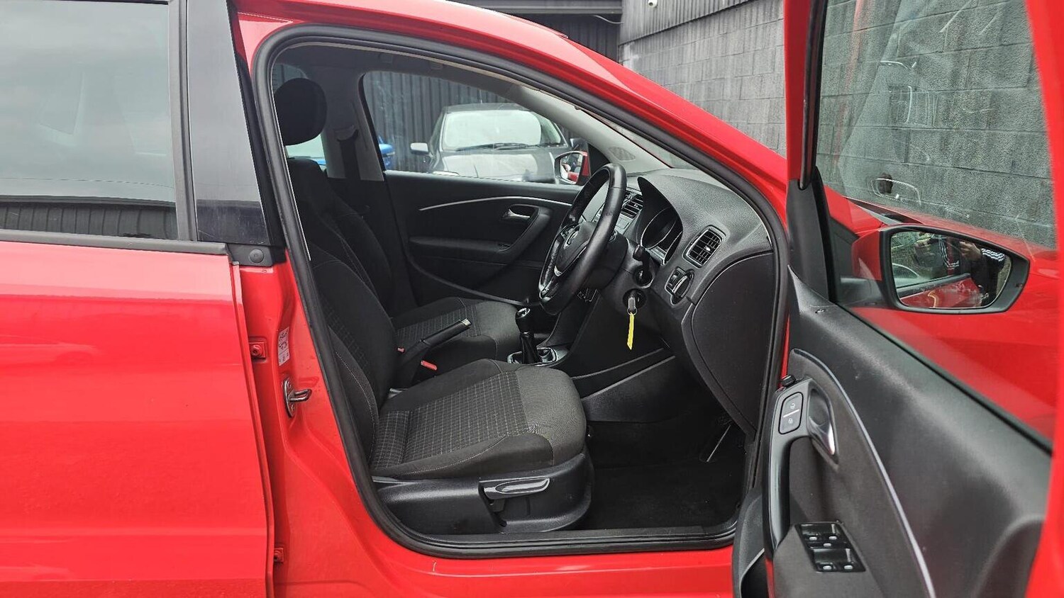 Used Volkswagen Polo 2016 for sale - 77906434: Photo 21