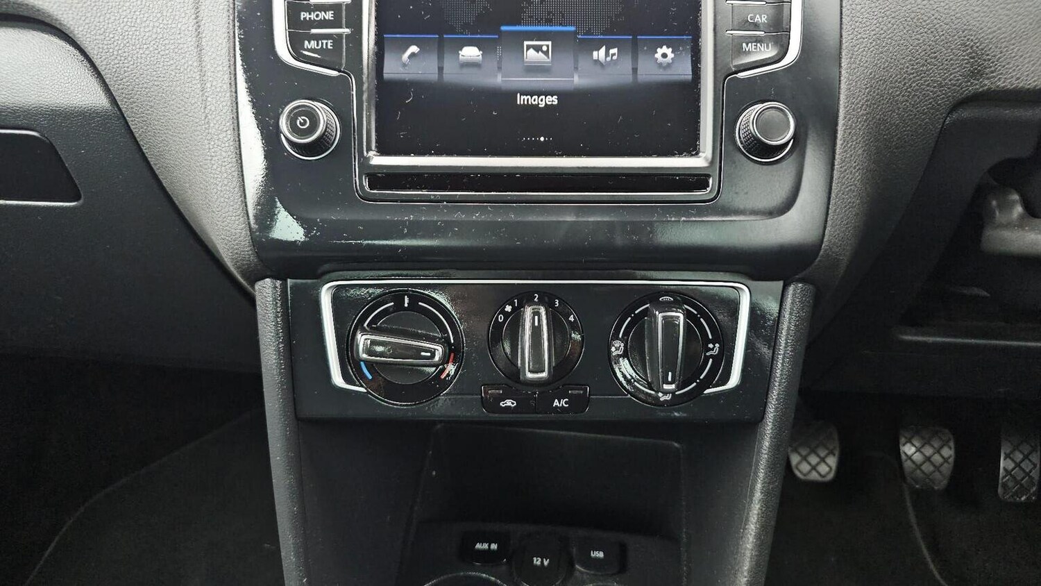 Used Volkswagen Polo 2016 for sale - 77906434: Photo 50