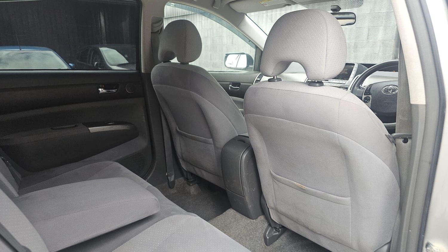 Used Toyota Prius 2005 for sale - 78031592: Photo 24