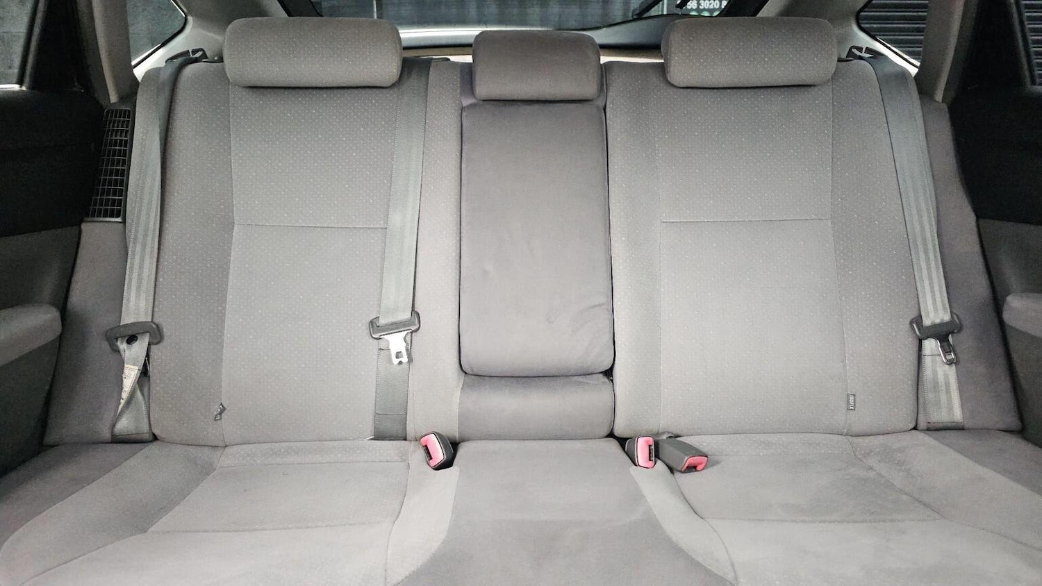 Used Toyota Prius 2005 for sale - 78031592: Photo 29