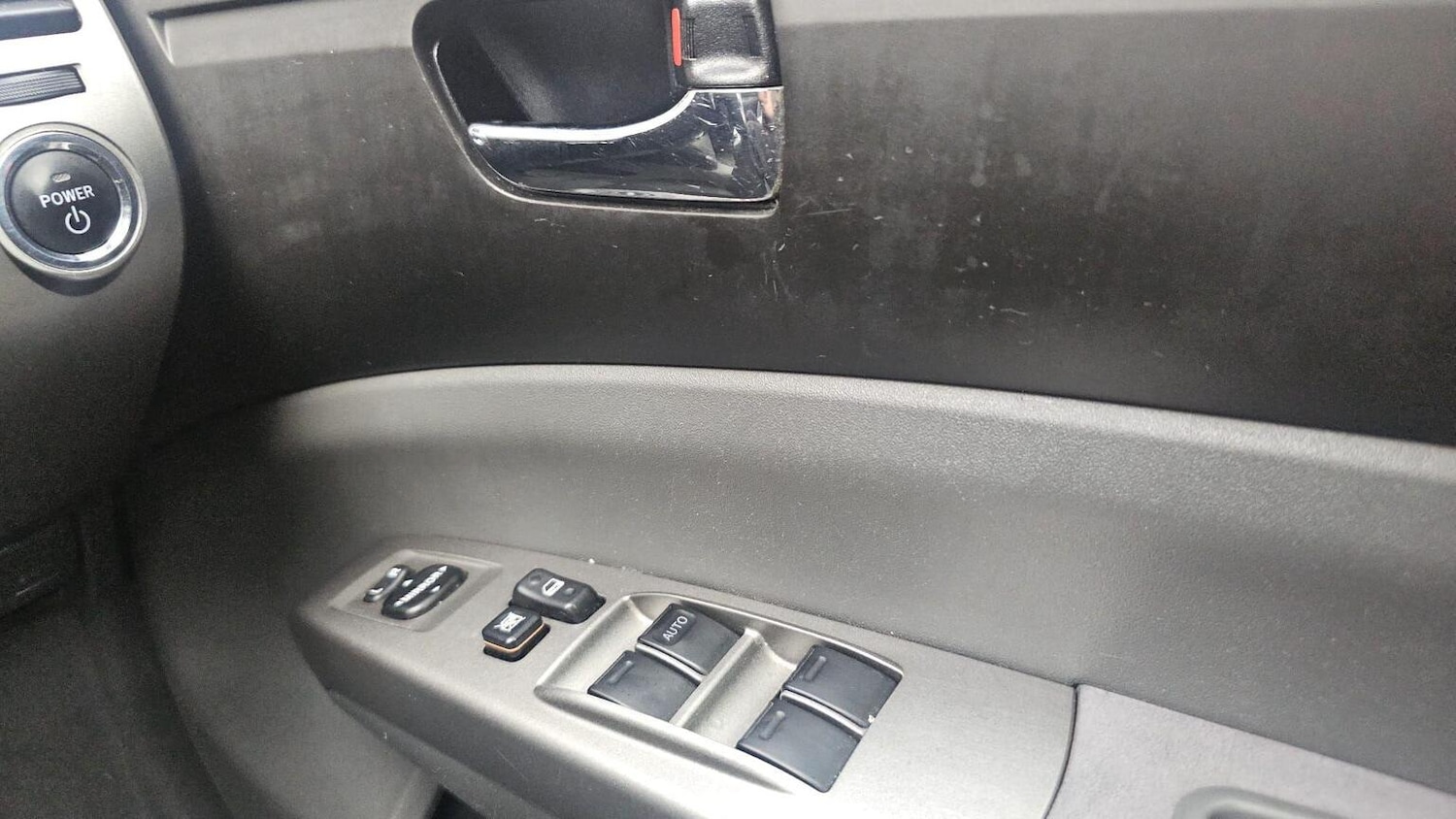 Used Toyota Prius 2005 for sale - 78031592: Photo 32