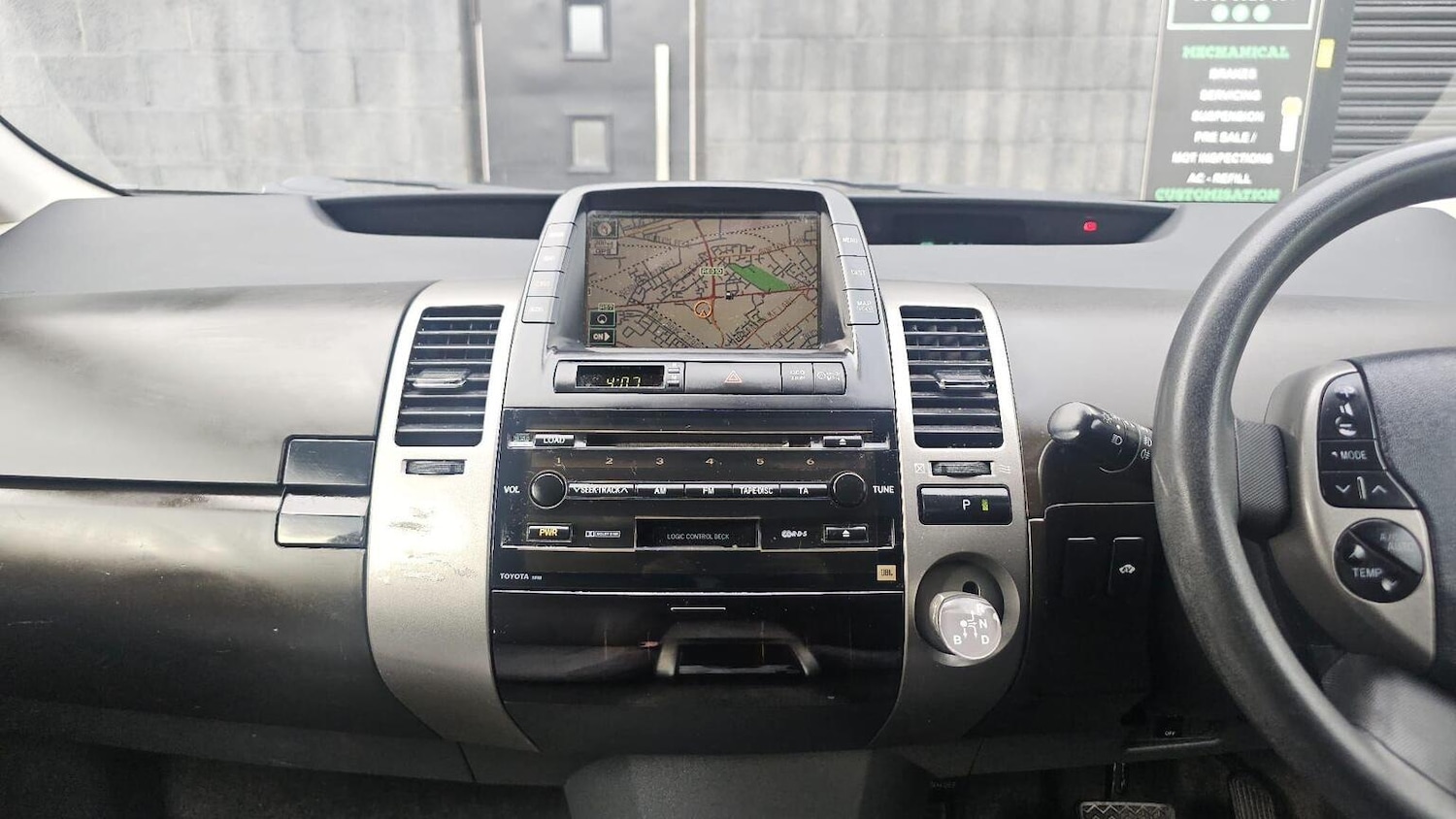 Used Toyota Prius 2005 for sale - 78031592: Photo 37