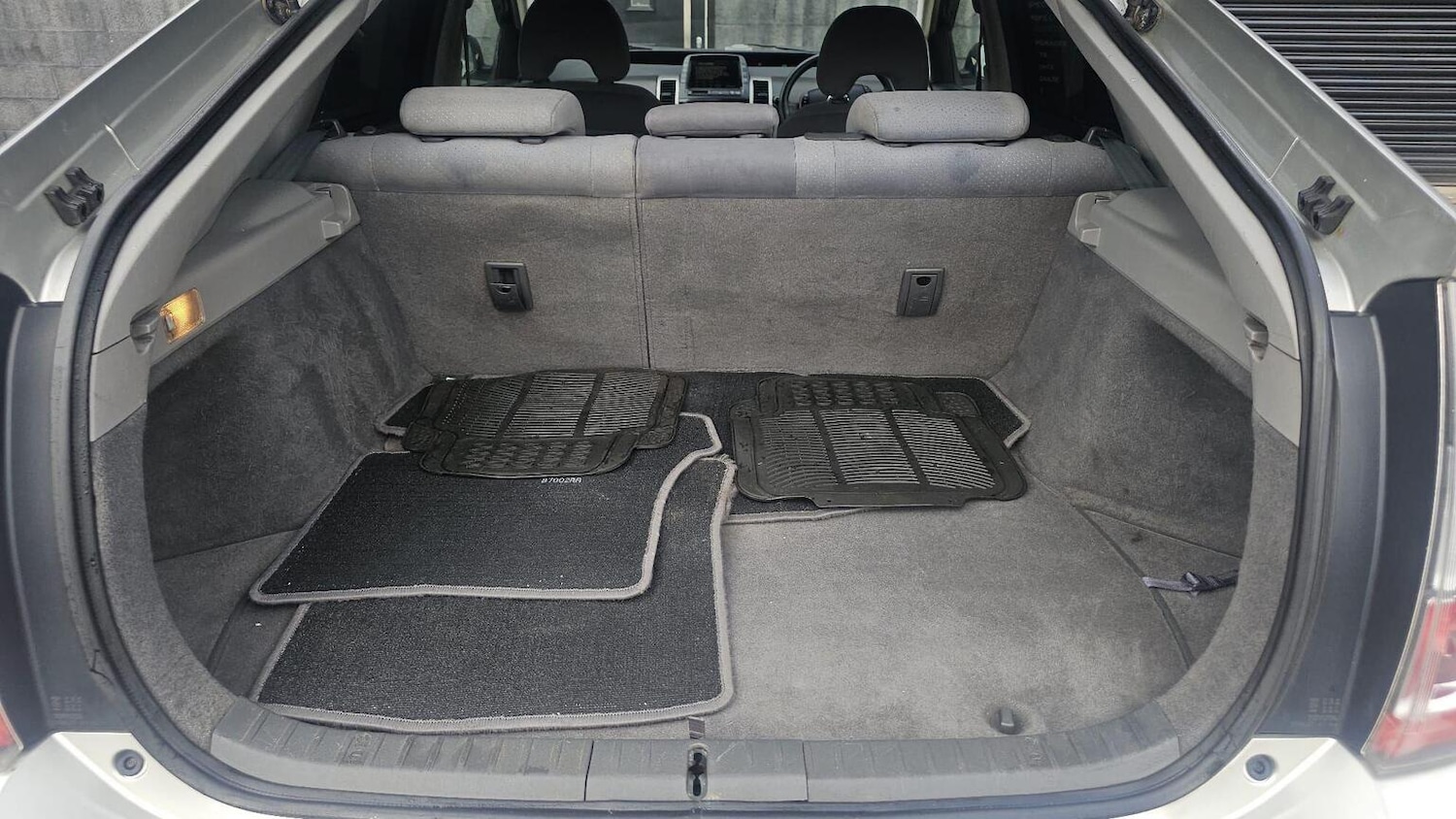 Used Toyota Prius 2005 for sale - 78031592: Photo 41