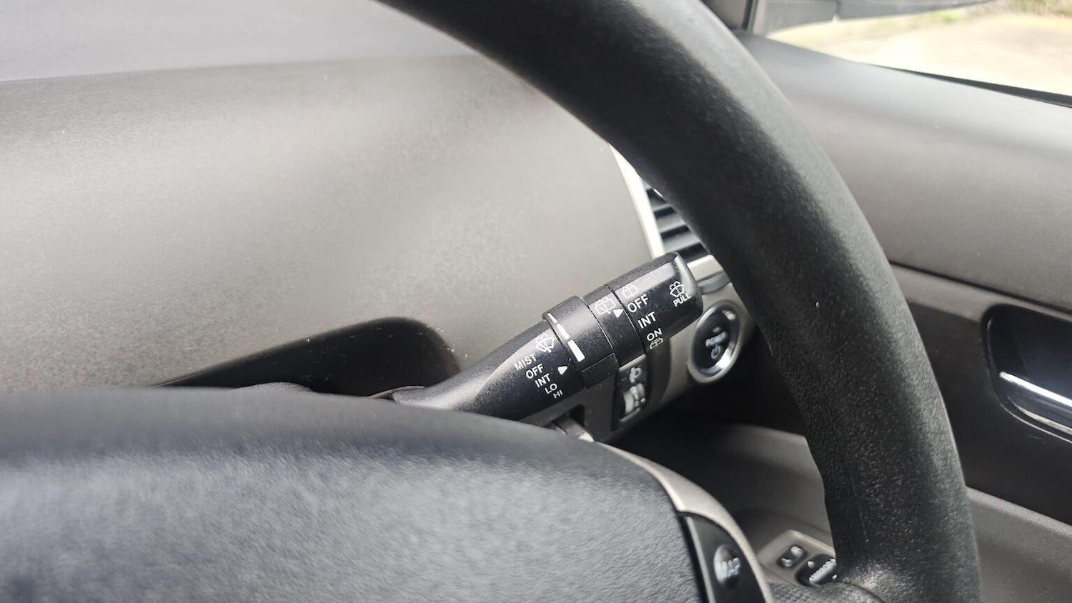 Used Toyota Prius 2005 for sale - 78031592: Photo 45