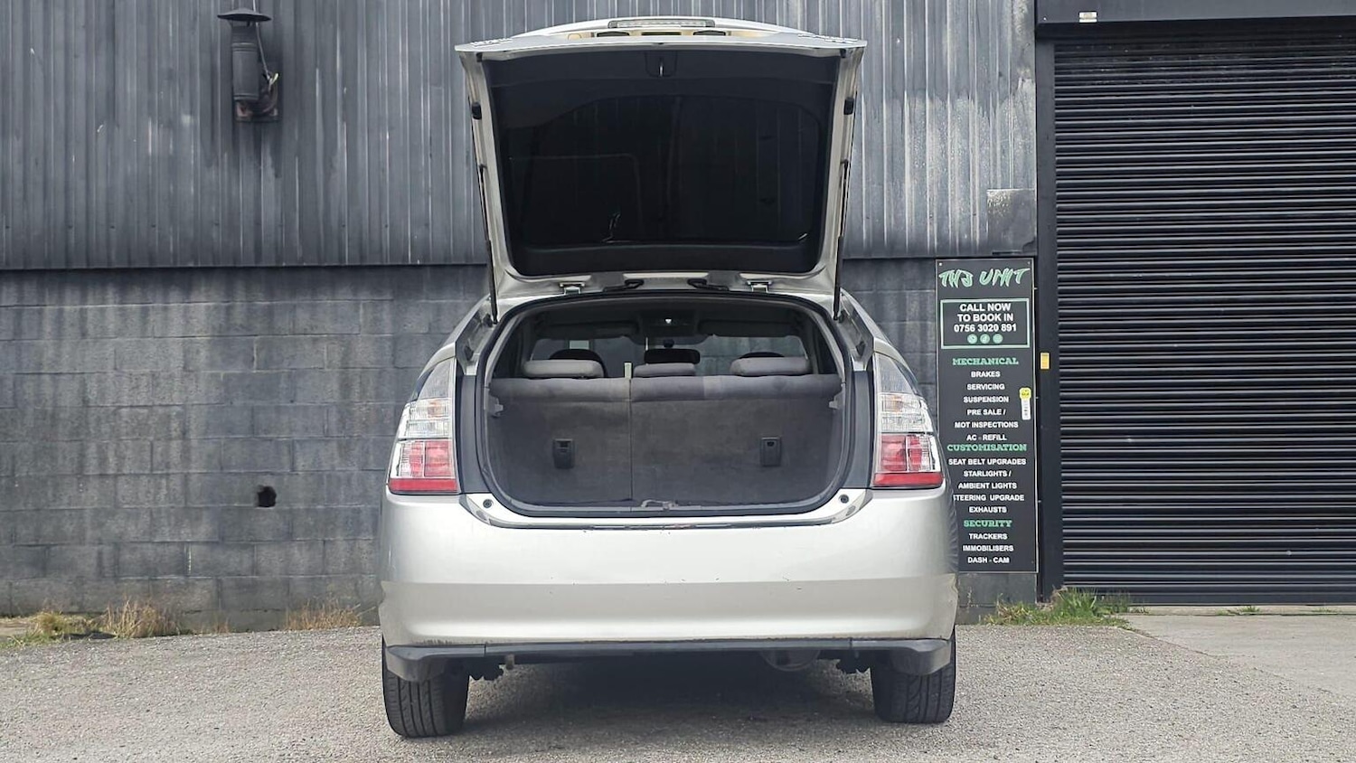 Used Toyota Prius 2005 for sale - 78031592: Photo 47