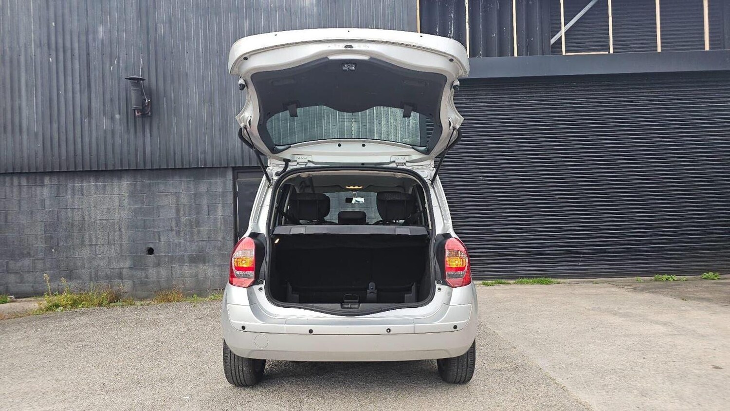 Used Renault Grand Modus 2011 for sale - 77906407: Photo 33