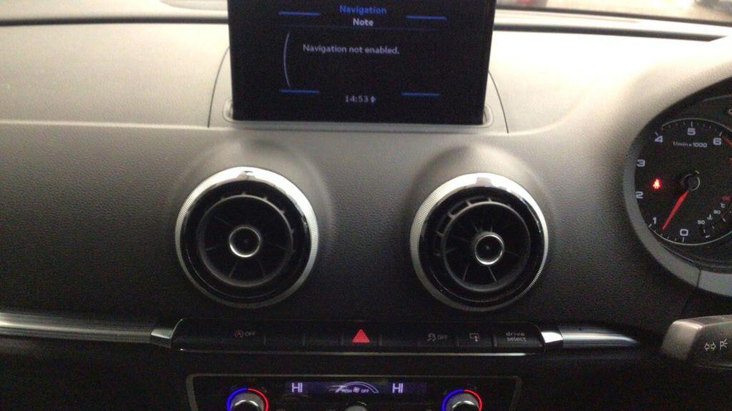 Used Audi A3 2014 for sale - 78182822: Photo 9