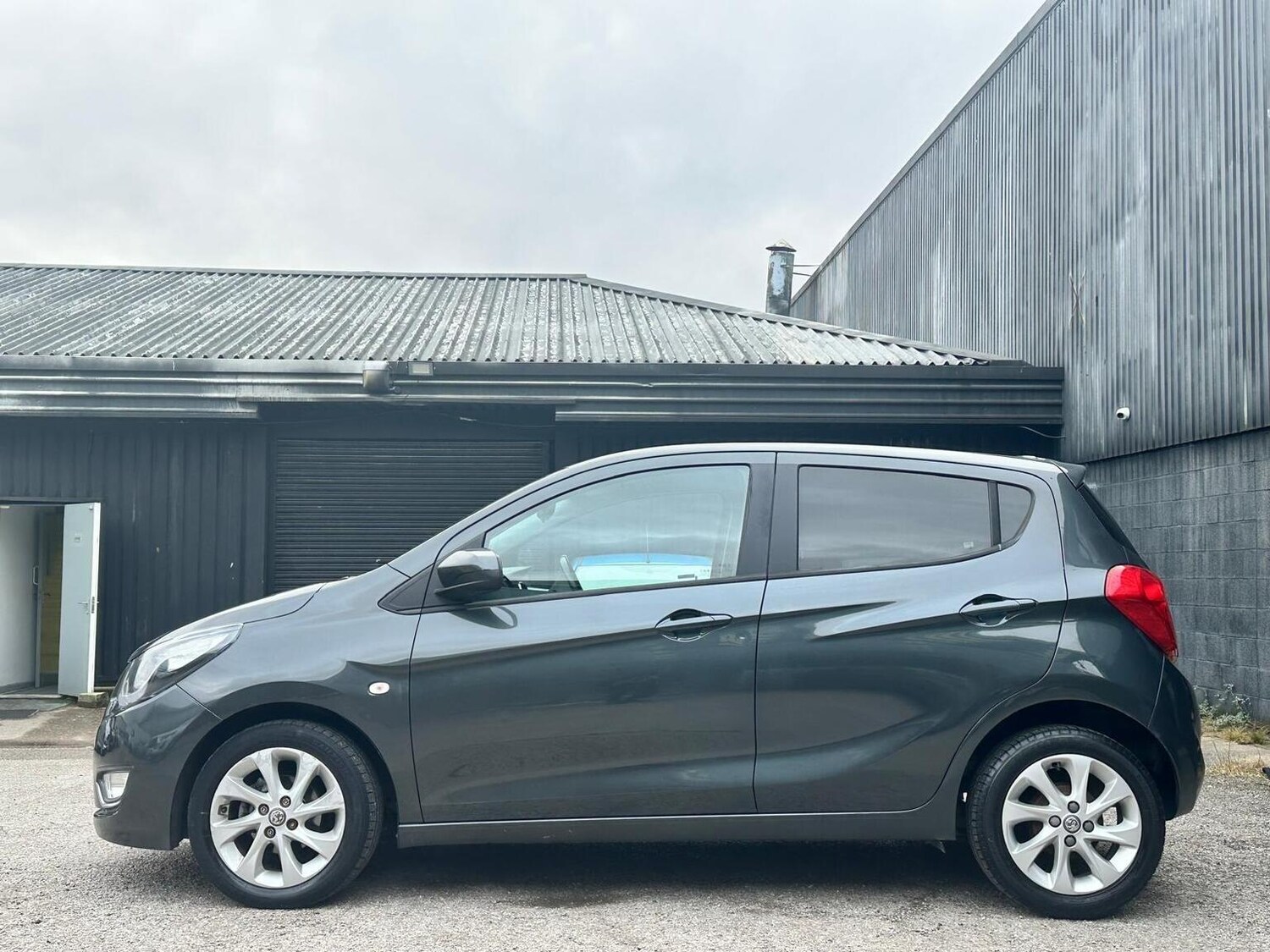 Used Vauxhall Viva 2017 for sale - 77906504: Photo 7
